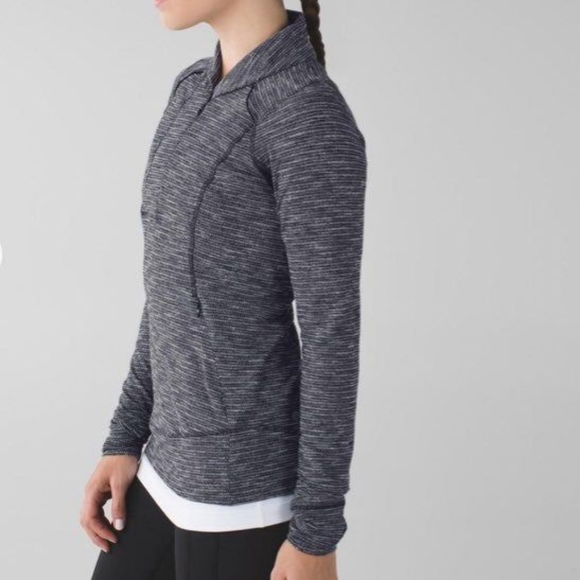Lululemon Think Fast Women’s Pullover Heathered Black White Coco Pique - Size 10 - Picture 3 of 16